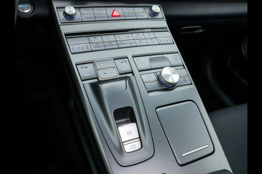 Hyundai NEXO FCEV Plus Pack [ HYDROGENIUM ] (INCL-BTW) (WATERSTOF) *PANO | NAPPA-FULL-LEATHER | NAVI-FULLMAP | ADAPT.CRUISE |  FULL-LED | KEYLESS | DAB |  KRELL-AUDIO | DIGI-WIDESCREEN-COCKPIT | SURROUND-VIEW | SHIFT-PADDLES | COMFORT