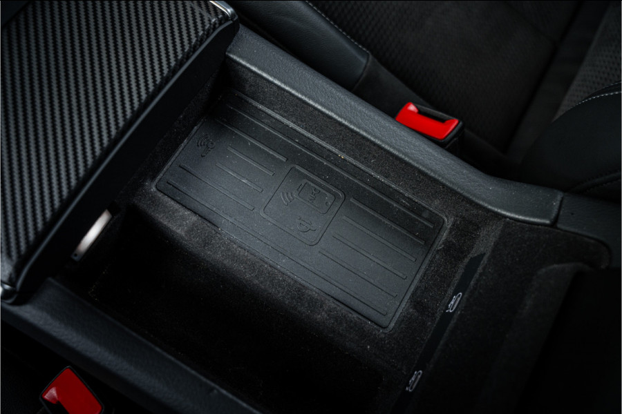 Audi A6 Limousine 55 TFSI e quattro Competition - S6 diffuser l Panorama l Softclose l B&O | Trekhaak