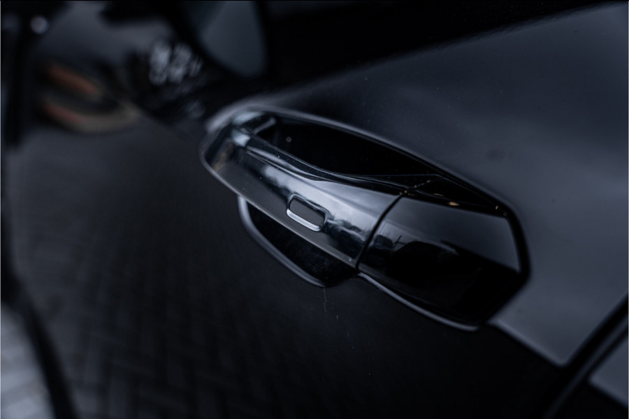 Audi A6 Limousine 55 TFSI e quattro Competition - S6 diffuser l Panorama l Softclose l B&O | Trekhaak