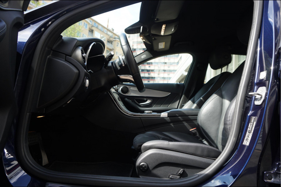 Mercedes-Benz C-Klasse Estate 180 Business Solution AMG Aut9 | NL AUTO (NAP) | FACELIFT MODEL | 360 camera TOPVIEW | Trekhaak | Apple Carplay | Lederen Sportinterieur | WideScreen Navi | Volledig Digitaal Dashboard | AMG Exterieur AMG Interieur |