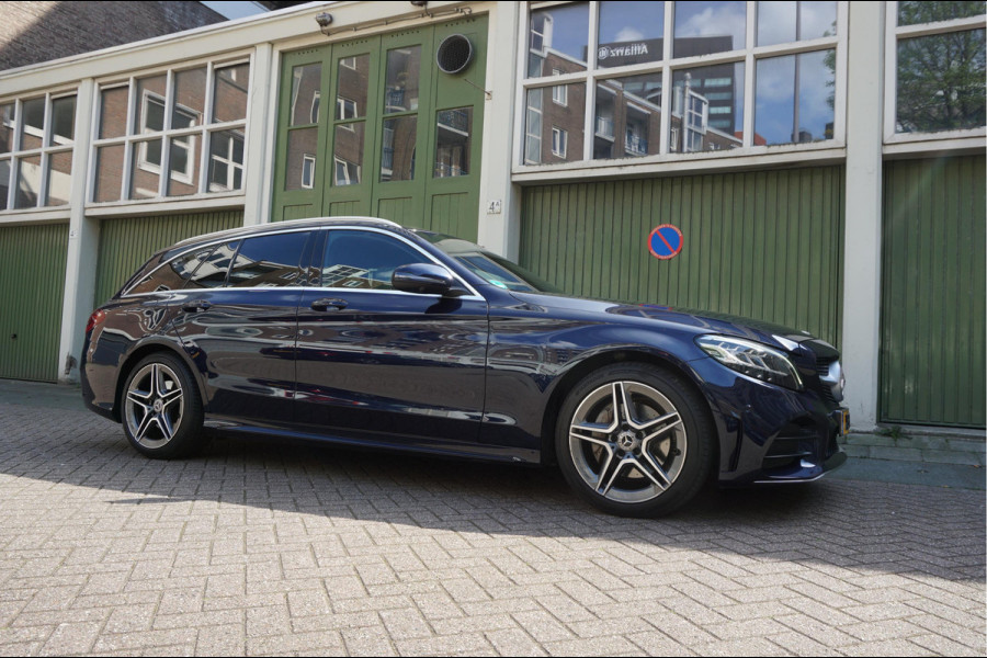 Mercedes-Benz C-Klasse Estate 180 Business Solution AMG Aut9 | NL AUTO (NAP) | FACELIFT MODEL | 360 camera TOPVIEW | Trekhaak | Apple Carplay | Lederen Sportinterieur | WideScreen Navi | Volledig Digitaal Dashboard | AMG Exterieur AMG Interieur |