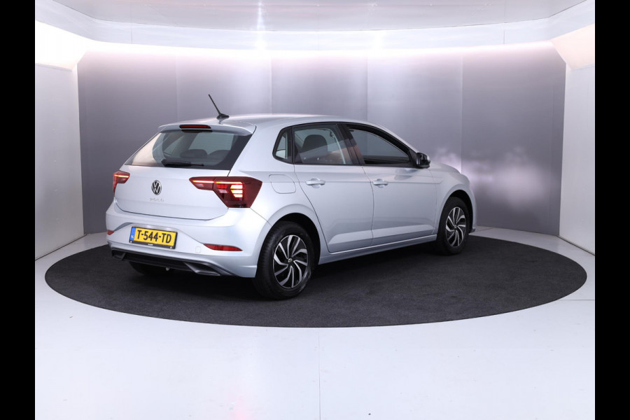 Volkswagen Polo 1.0 TSI Life 95 pk | Verlengde garantie | Navigatie via App | Adaptieve cruise control | LED koplampen | Apple Carplay/Android Auto |