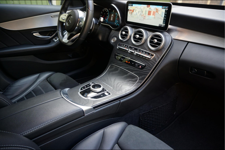 Mercedes-Benz C-Klasse Estate 180 Business Solution AMG Aut9 | NL AUTO (NAP) | FACELIFT MODEL | 360 camera TOPVIEW | Trekhaak | Apple Carplay | Lederen Sportinterieur | WideScreen Navi | Volledig Digitaal Dashboard | AMG Exterieur AMG Interieur |