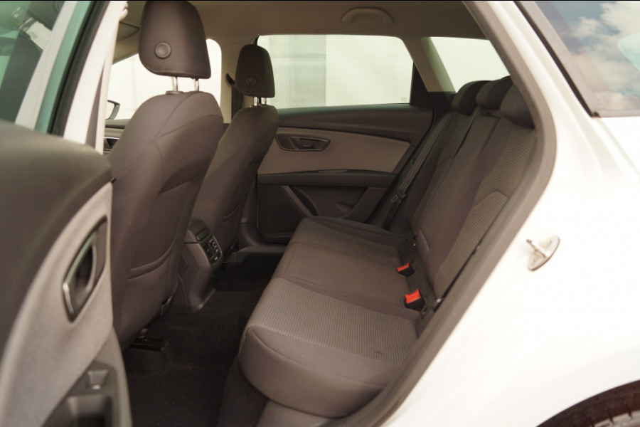 Seat Leon ST 1.6 TDI 115pk Style -NAVI-ECC-PDC-
