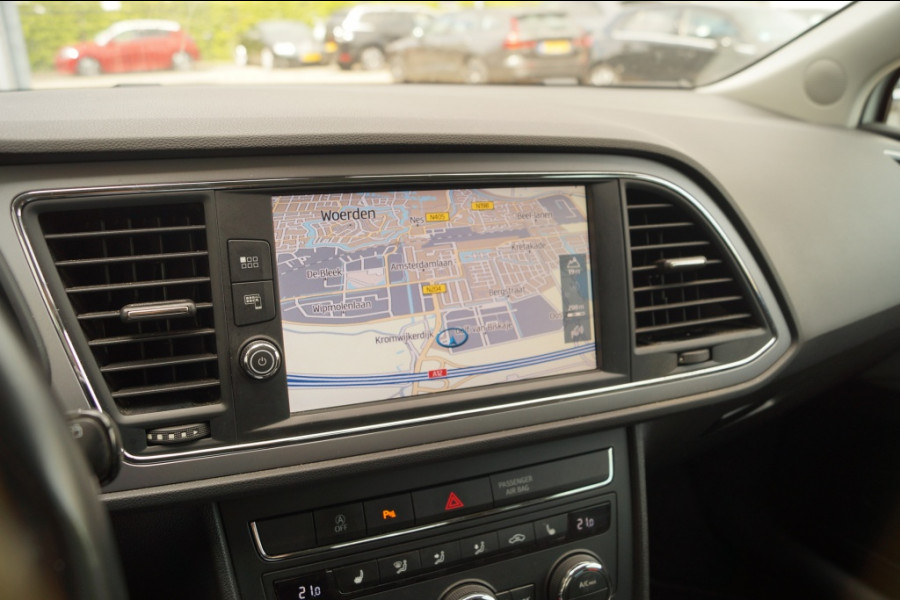 Seat Leon ST 1.6 TDI 115pk Style -NAVI-ECC-PDC-