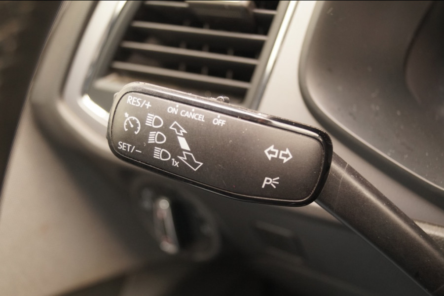 Seat Leon ST 1.6 TDI 115pk Style -NAVI-ECC-PDC-