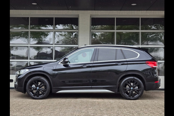BMW X1 XDRIVE25E X-LINE I MEMORY SEATS I PANORAMA I TREKHAAK I KEYLESS