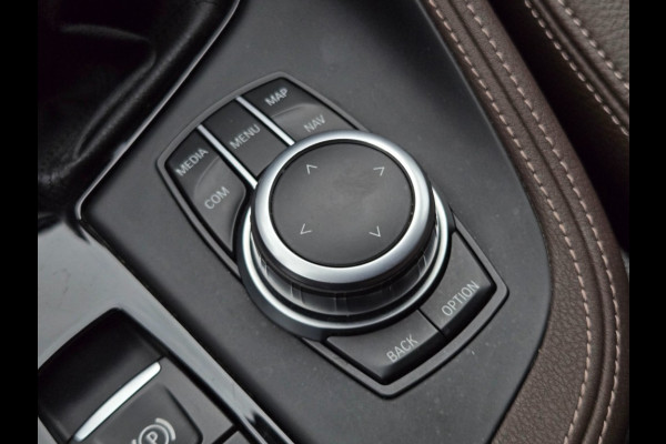 BMW X1 XDRIVE25E X-LINE I MEMORY SEATS I PANORAMA I TREKHAAK I KEYLESS