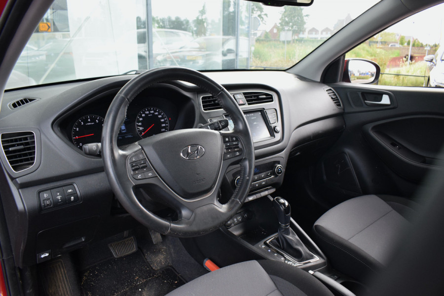 Hyundai i20 1.0 T-GDI Comfort | Apple CarPlay | Camera | 17'' LM | Navi