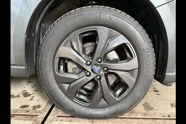 Subaru Outback 2.5i Field Black ed. AWD | EyeSight | X-Mode | LED | Carplay | ACC | Front assist | Camera | Climatronic |