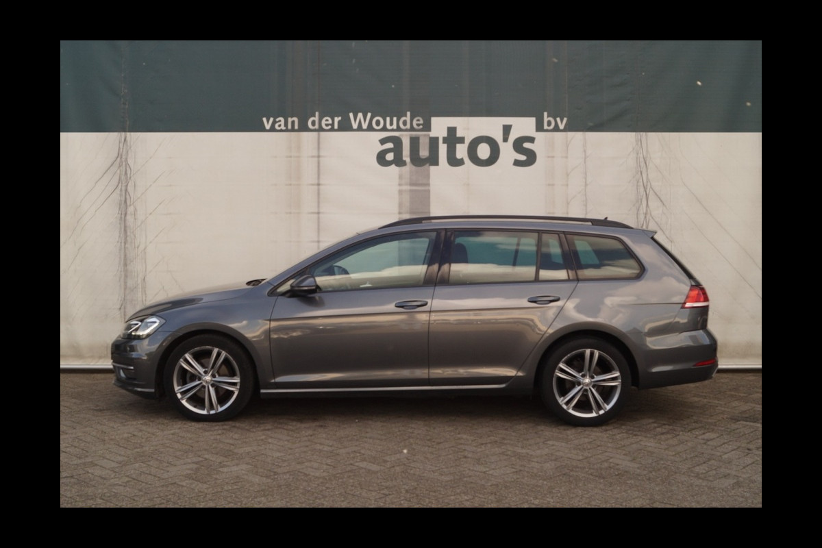 Volkswagen Golf Variant 1.6 TDI DSG Highline Business R-Line Volkswagen Golf Variant 1.6 TDI DSG Highline Business R-Line