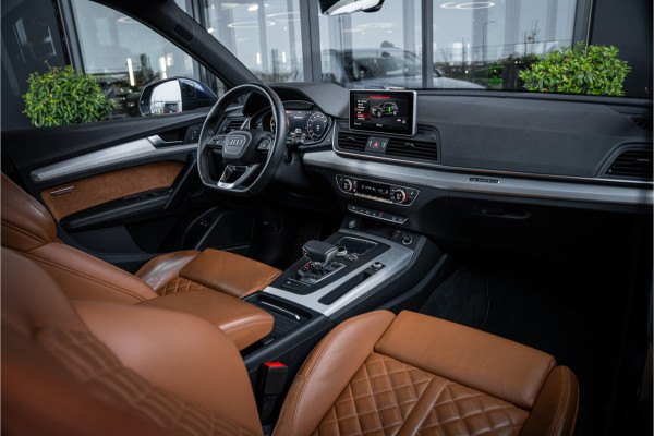 Audi Q5 55 TFSI e quattro Competition - Panorama | Luchtvering | RS Seats | 360 Camera | ACC