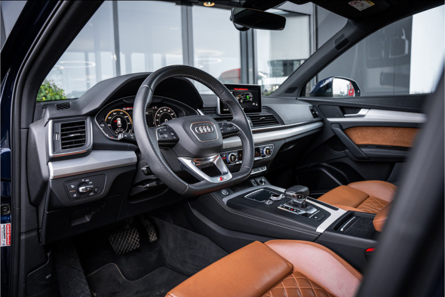 Audi Q5 55 TFSI e quattro Competition - Panorama | Luchtvering | RS Seats | 360 Camera | ACC