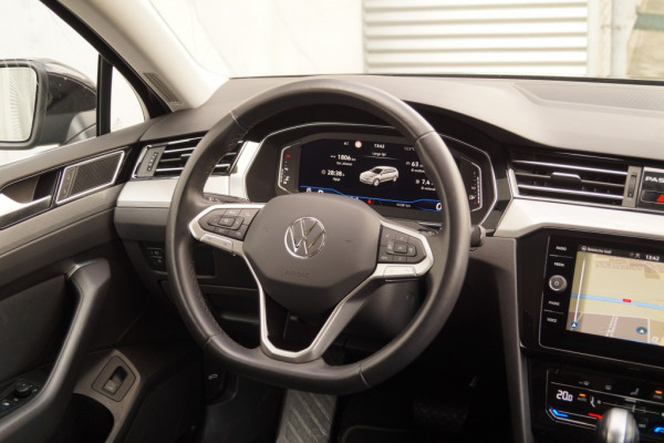 Volkswagen Passat Variant 1.5 TSI 150pk DSG Business -NAVI-ECC-LED-