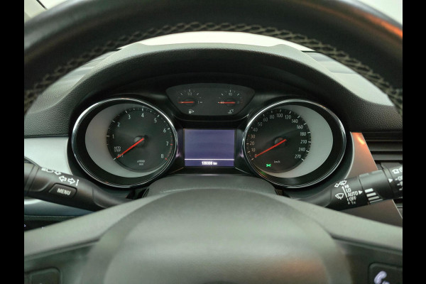 Opel Astra Sports Tourer Occasion 1.0 met trekhaak, parkeercamera en cruisecontrol | Carplay! | Tweedehands Opel Astra stationw. |