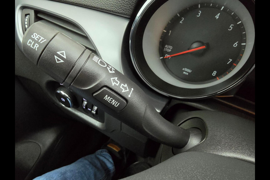 Opel Astra Sports Tourer Occasion 1.0 met trekhaak, parkeercamera en cruisecontrol | Carplay! | Tweedehands Opel Astra stationw. |
