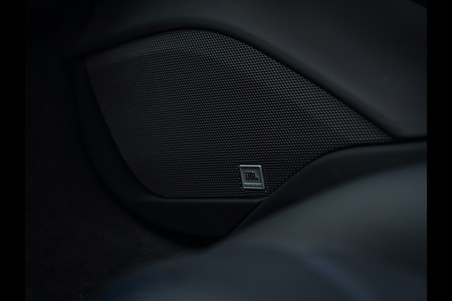 Ferrari 488 Spider | Blu Pozzi | Full PPF | Racing Seats | JBL | Historical color | Carbon Driver Zone