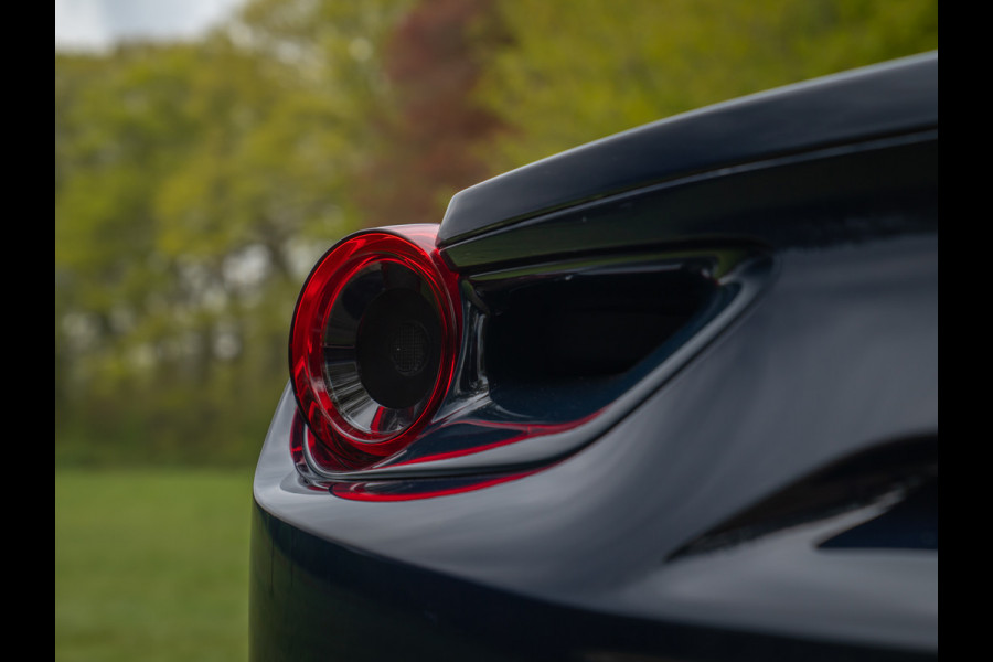 Ferrari 488 Spider | Blu Pozzi | Full PPF | Racing Seats | JBL | Historical color | Carbon Driver Zone