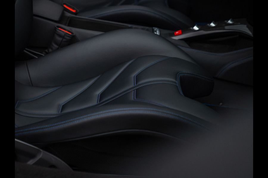 Ferrari 488 Spider | Blu Pozzi | Full PPF | Racing Seats | JBL | Historical color | Carbon Driver Zone