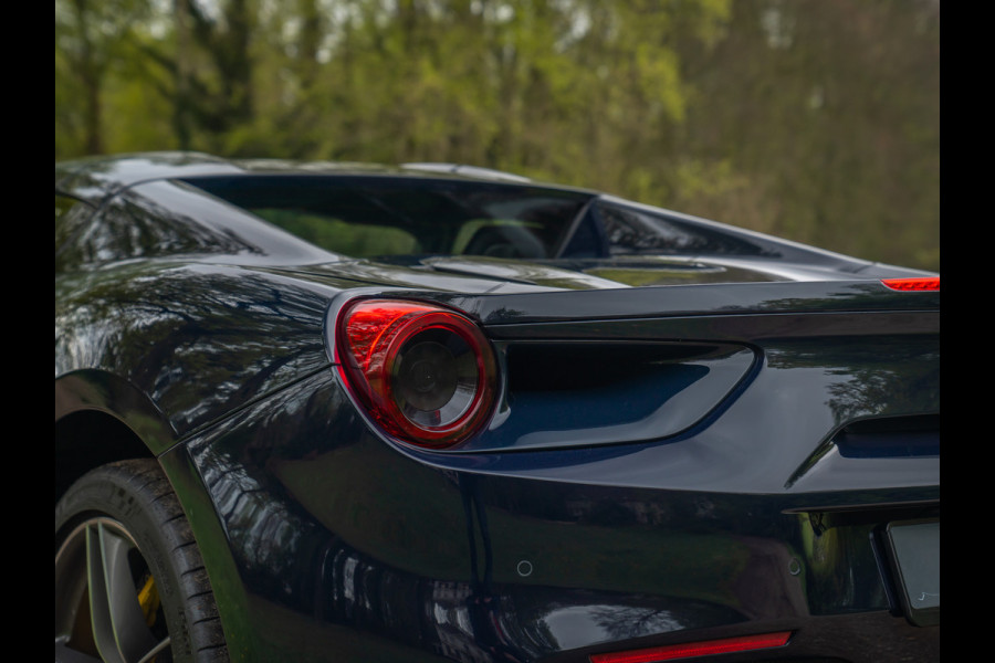 Ferrari 488 Spider | Blu Pozzi | Full PPF | Racing Seats | JBL | Historical color | Carbon Driver Zone