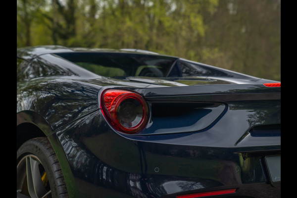 Ferrari 488 Spider | Blu Pozzi | Full PPF | Racing Seats | JBL | Historical color | Carbon Driver Zone