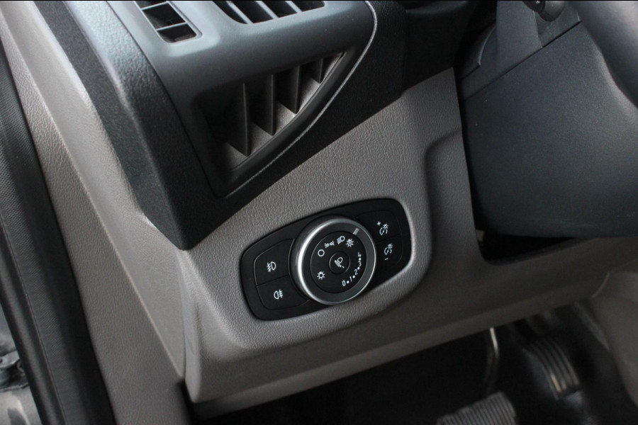 Ford Transit Connect 1.5 EcoBlue L2 JB-EDITION / AUTOMAAT / CAMERA / NAVIGATIE / LED / PARKEERSENOREN / PDC / SPOILER / VERLAAGD