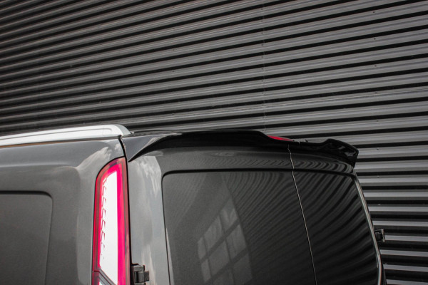 Ford Transit Connect 1.5 EcoBlue L2 JB-EDITION / AUTOMAAT / CAMERA / NAVIGATIE / LED / PARKEERSENOREN / PDC / SPOILER / VERLAAGD
