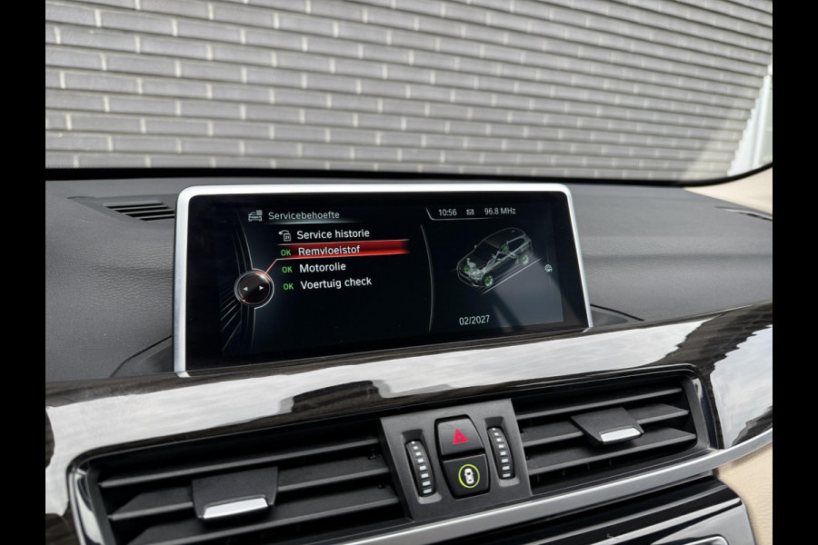 BMW X1 sDrive20i Centennial High Executive | Head Up | Memory stoel | Leder |