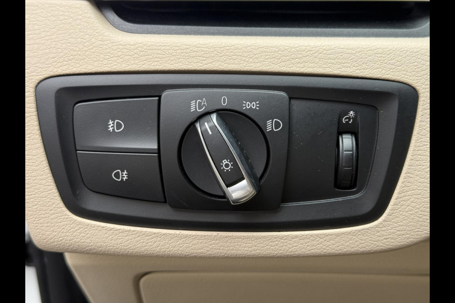 BMW X1 sDrive20i Centennial High Executive | Head Up | Memory stoel | Leder |