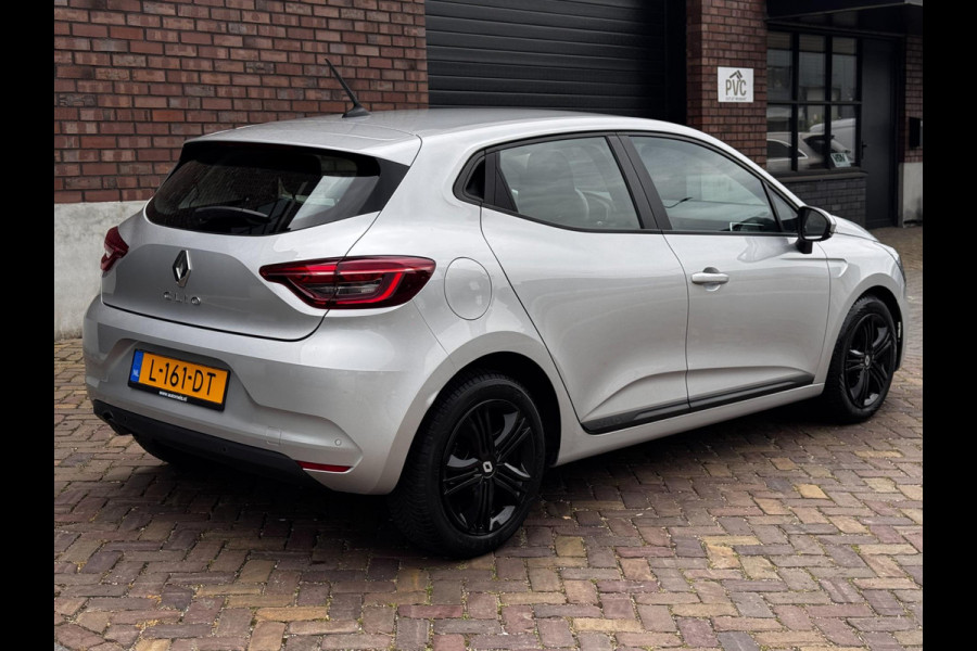 Renault Clio 1.0 TCe Zen / Navigatie / Cruise Control / Parkeersensoren / 1e Eigenaar / NED-Clio