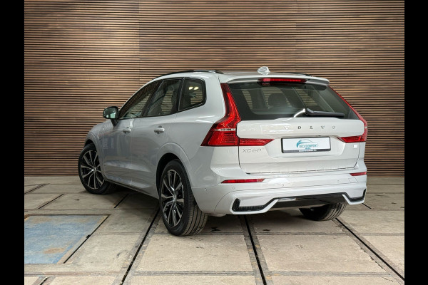 Volvo XC60 2.0 T8 Plug-in hybrid AWD Ultimate Dark | Pano | Luchtvering | 20 Inch | Elektr trekhaak