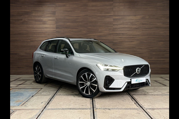 Volvo XC60 2.0 T8 Plug-in hybrid AWD Ultimate Dark | Pano | Luchtvering | 20 Inch | Elektr trekhaak