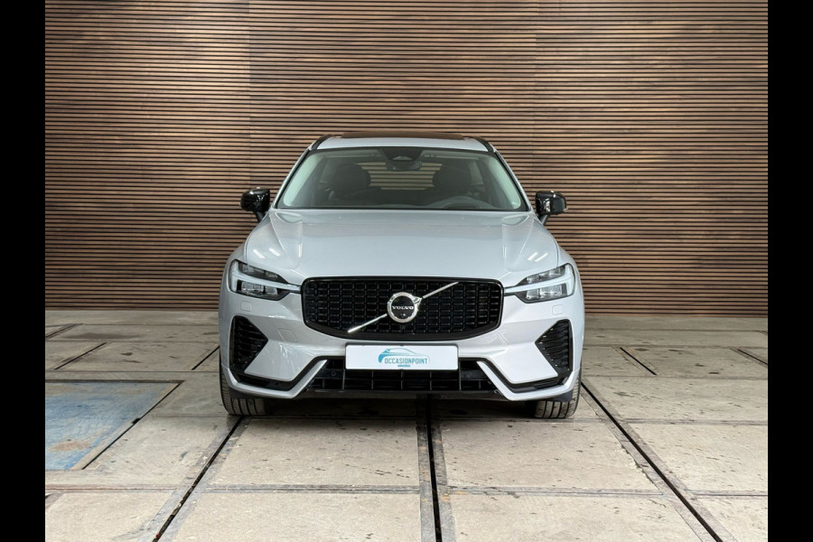 Volvo XC60 2.0 T8 Plug-in hybrid AWD Ultimate Dark | Pano | Luchtvering | 20 Inch | Elektr trekhaak