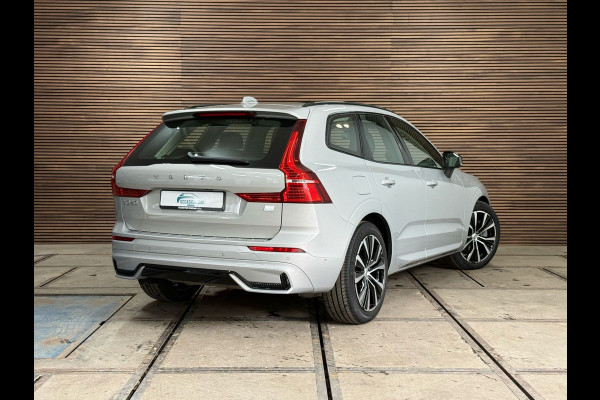 Volvo XC60 2.0 T8 Plug-in hybrid AWD Ultimate Dark | Pano | Luchtvering | 20 Inch | Elektr trekhaak