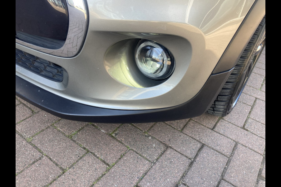 MINI Mini 1.5 Cooper 136pk Business Edition 5-drs. SCHUIFDAK/HARMANKARDON/HUD/CARPLAY/STOELVERWARMING