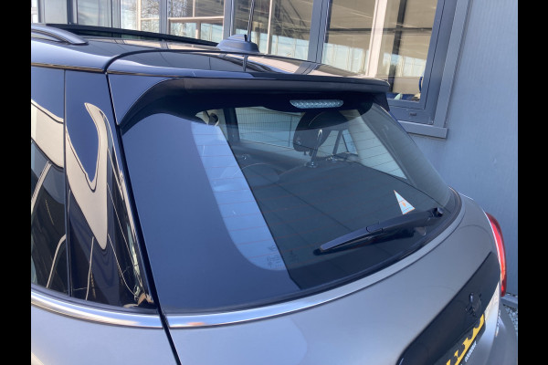 MINI Cooper 1.5 136pk Business Edition 5-drs. SCHUIFDAK/HARMANKARDON/HUD/CARPLAYSTOELVERWARMING