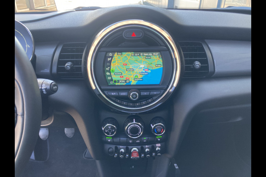 MINI Cooper 1.5 136pk Business Edition 5-drs. SCHUIFDAK/HARMANKARDON/HUD/CARPLAYSTOELVERWARMING