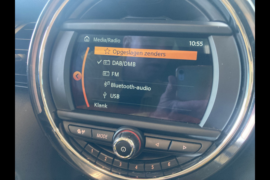 MINI Cooper 1.5 136pk Business Edition 5-drs. SCHUIFDAK/HARMANKARDON/HUD/CARPLAYSTOELVERWARMING