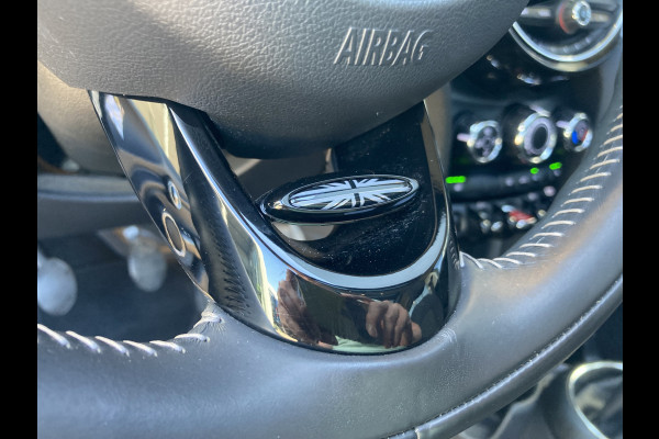 MINI Cooper 1.5 136pk Business Edition 5-drs. SCHUIFDAK/HARMANKARDON/HUD/CARPLAYSTOELVERWARMING