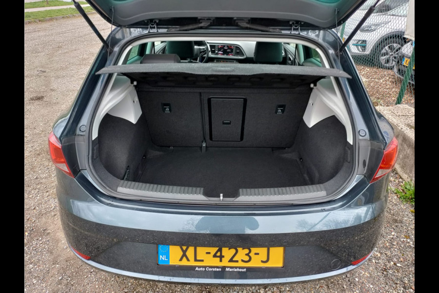 Seat Leon 1.0TSI 115PK 5drs Leder Navi Apple Carplay Android Auto Style Excellence Pdc Ecc Mirrorlink Lmv DAB+ Full Link Keyless Lane-assist Bordherkenning 1e Eigenaar EURO 6
