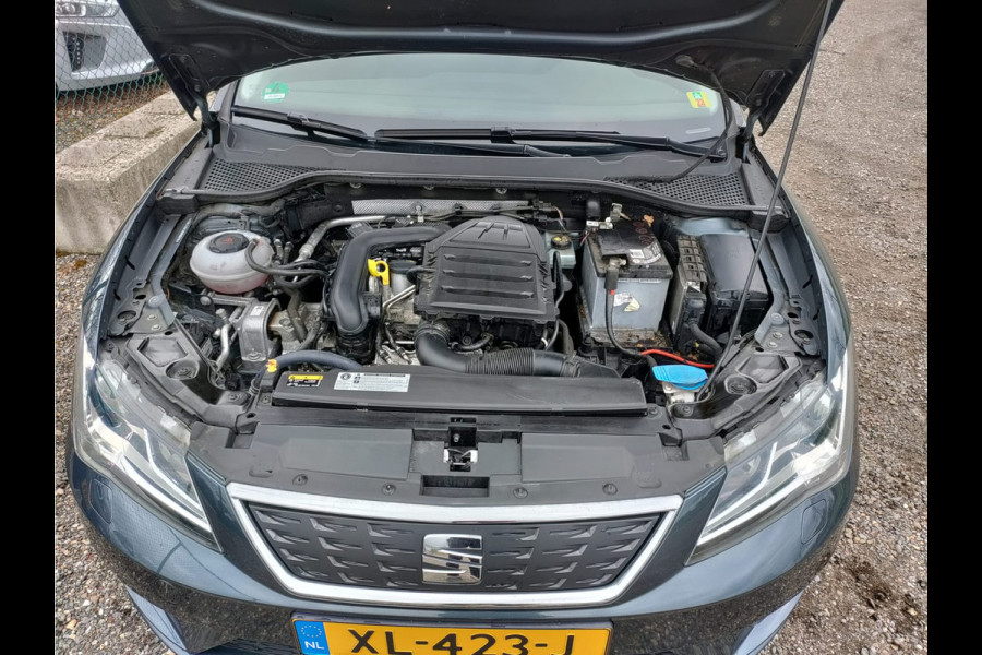 Seat Leon 1.0TSI 115PK 5drs Leder Navi Apple Carplay Android Auto Style Excellence Pdc Ecc Mirrorlink Lmv DAB+ Full Link Keyless Lane-assist Bordherkenning 1e Eigenaar EURO 6