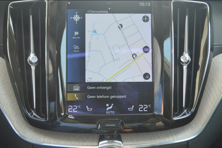 Volvo XC60 2.0 Recharge T8 AWD Inscription | Panoramadak | Trekhaak