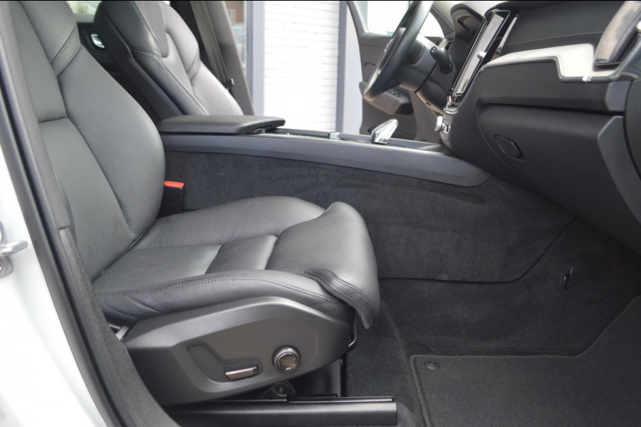 Volvo XC60 2.0 Recharge T8 AWD Inscription | Panoramadak | Trekhaak