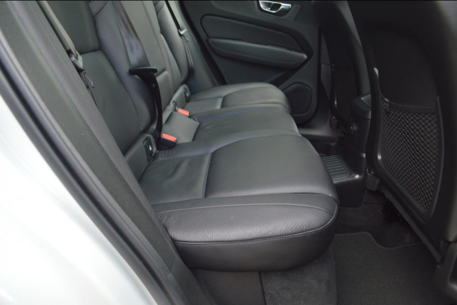 Volvo XC60 2.0 Recharge T8 AWD Inscription | Panoramadak | Trekhaak