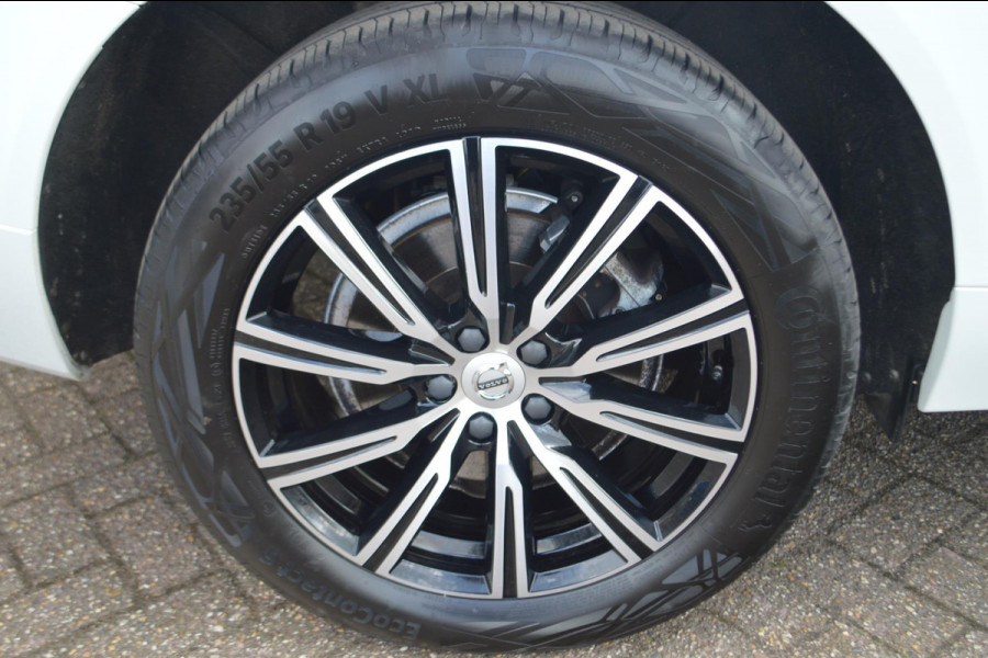 Volvo XC60 2.0 Recharge T8 AWD Inscription | Panoramadak | Trekhaak