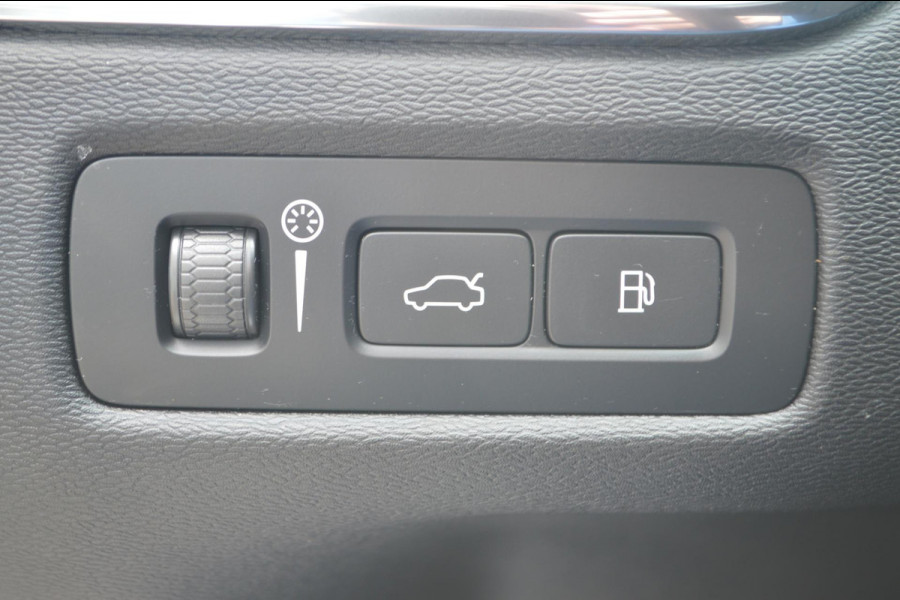 Volvo XC60 2.0 Recharge T8 AWD Inscription | Panoramadak | Trekhaak
