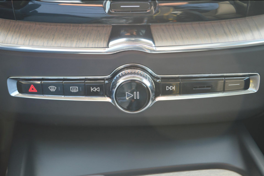 Volvo XC60 2.0 Recharge T8 AWD Inscription | Panoramadak | Trekhaak