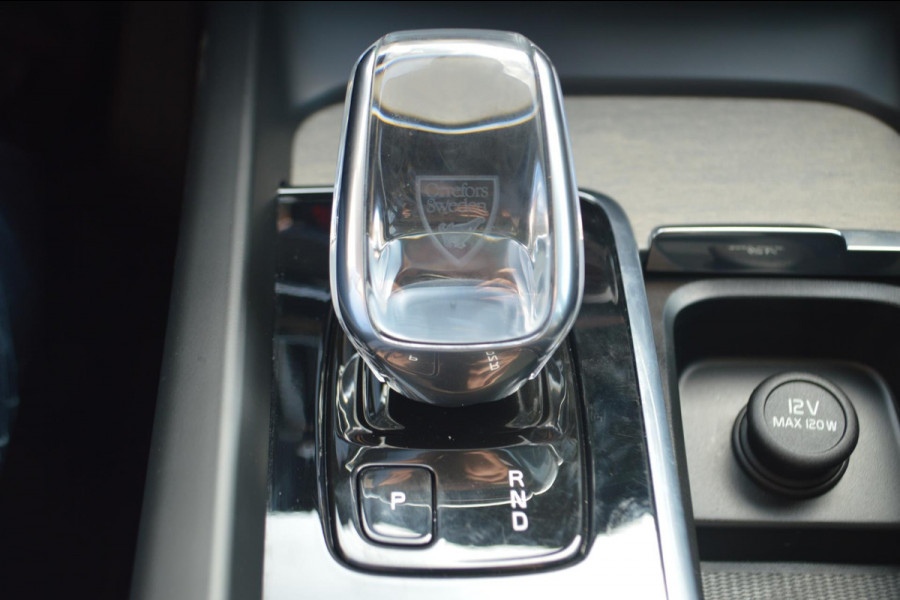 Volvo XC60 2.0 Recharge T8 AWD Inscription | Panoramadak | Trekhaak