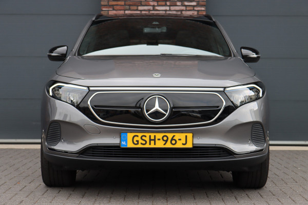 Mercedes-Benz EQA 250 Business Line 67 kWh | Panoramadak | Trekhaak | Camera | Sfeerverlichting | High Perf. LED | Nightpakket | Leder | Dodehoekassistent | Apple Carplay |