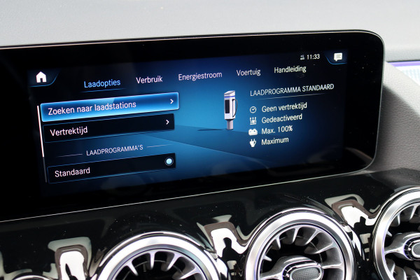 Mercedes-Benz EQA 250 Business Line 67 kWh | Panoramadak | Trekhaak | Camera | Sfeerverlichting | High Perf. LED | Nightpakket | Leder | Dodehoekassistent | Apple Carplay |